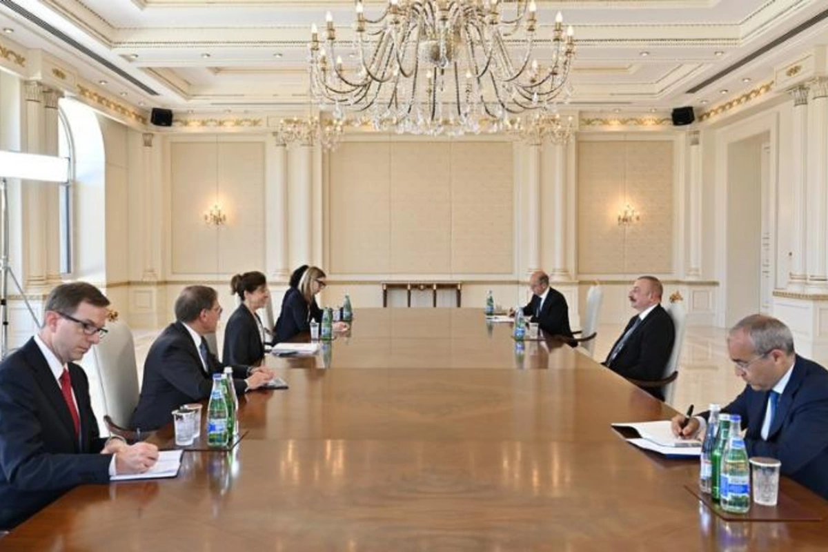 Prezident ABŞ dövlət katibinin enerji diplomatiyası üzrə müavininin müşavirini qəbul etdi