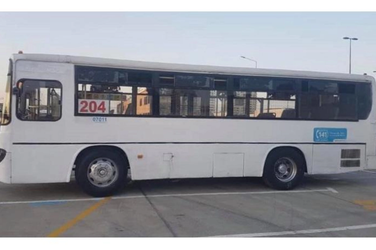 Camaat yollarda qalır! — Sərnişin avtobus hayında, BNA pul axtarır! — Əncam çəkilmir!