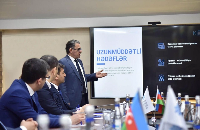 “E-KÖŞK” layihəsi təqdim olundu — FOTOLAR “E-KÖŞK” layihəsi təqdim olundu — FOTOLAR