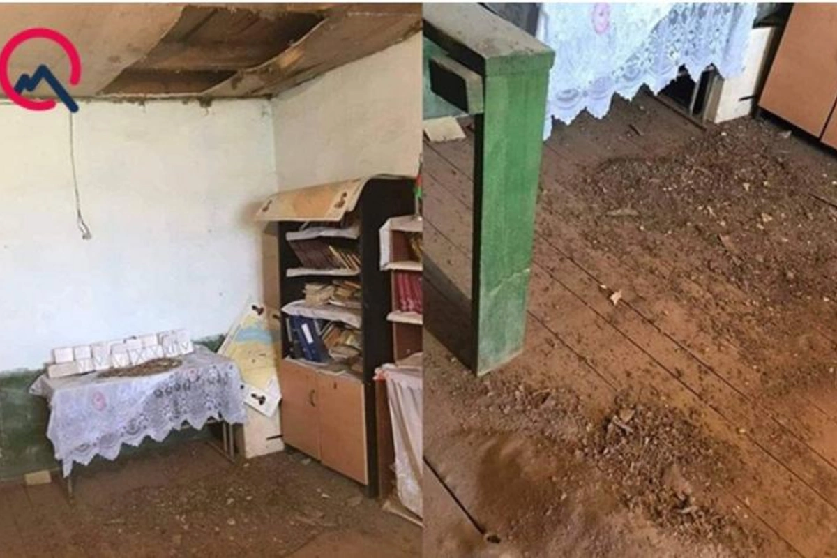 Məktəb kitabxanasının tavanı uçdu