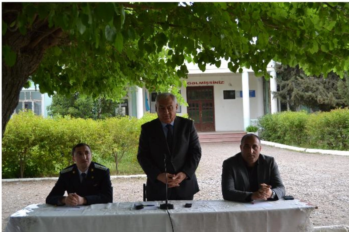 Alı Alıyev Əhmədallar kəndində vətəndaşlarla görüş keçirdi — FOTOLAR