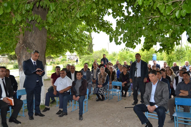Alı Alıyev Əhmədallar kəndində vətəndaşlarla görüş keçirdi — FOTOLAR