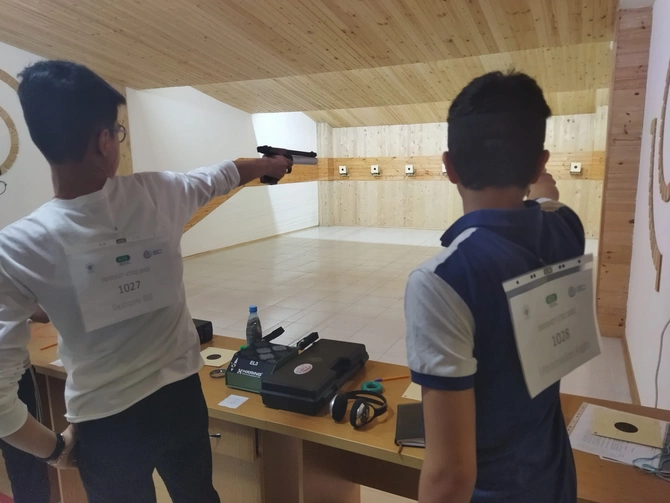 Salyanda güllə atıcılığı üzrə yarış keçirildi — FOTOLAR