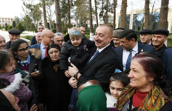 Ulu öndər Heydər Əliyevin milli dövlət quruculuğu və müasir inkişaf strategiyası