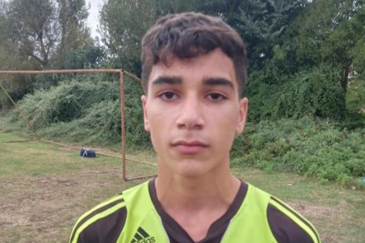 Azərbaycanda yeniyetmə futbolçu faciəvi şəkildə öldü — FOTOLAR