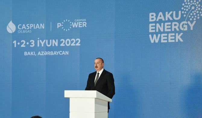 Prezident Bakı Enerji Həftəsində çıxış etdi — YENİLƏNİB Prezident Bakı Enerji Həftəsində çıxış etdi — YENİLƏNİB