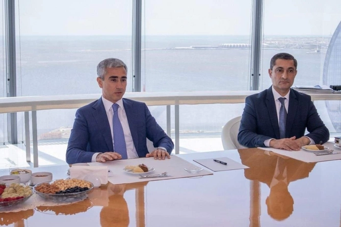 Beynəlxalq Avtomobil Federasiyasının prezidenti Anar Ələkbərovla görüşdü — FOTOLAR Beynəlxalq Avtomobil Federasiyasının prezidenti Anar Ələkbərovla görüşdü — FOTOLAR