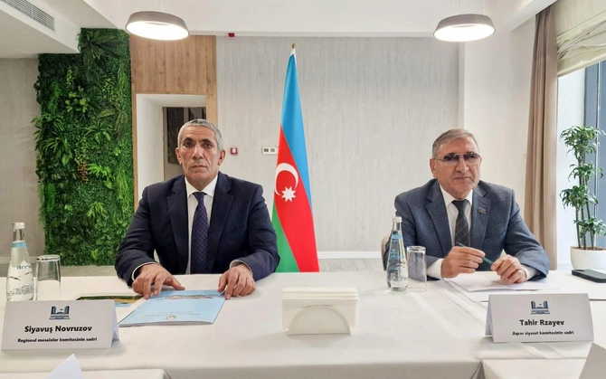 Şuşada Milli Məclisin komitələrinin birgə iclası keçirildi — FOTOLAR Şuşada Milli Məclisin komitələrinin birgə iclası keçirildi — FOTOLAR