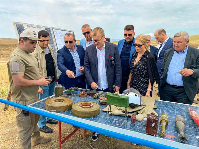 Slovakiya Milli Şurasının sədri Şuşada — FOTOLAR