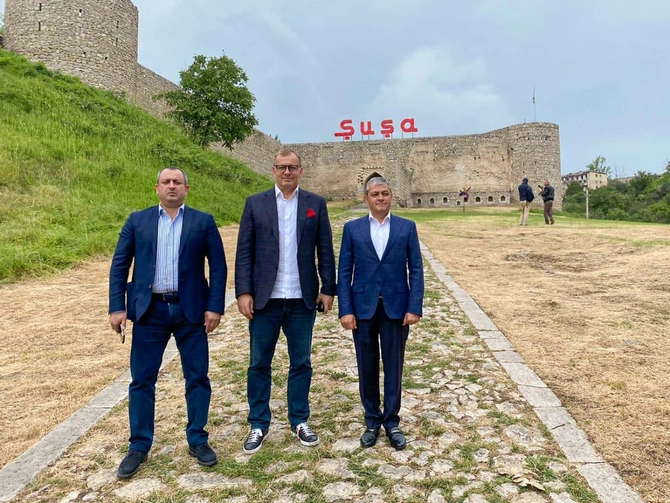 Slovakiya Milli Şurasının sədri Şuşada — FOTOLAR