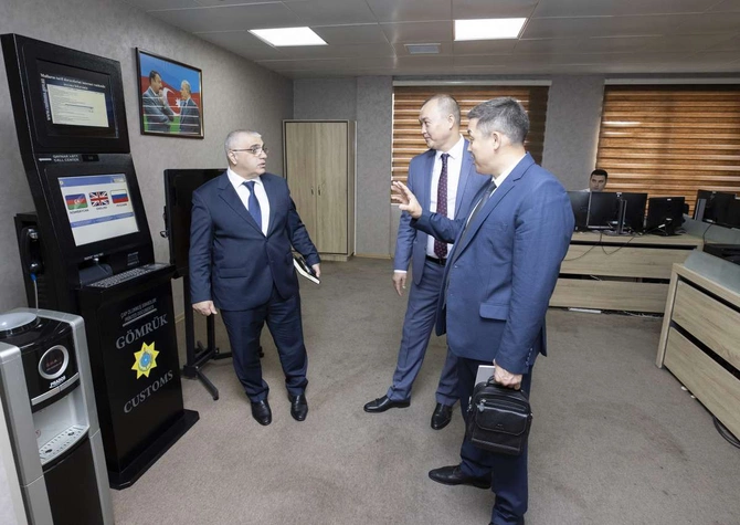 DGK-da Qırğızıstan nümayəndə heyətilə görüş keçirildi — FOTOLAR
