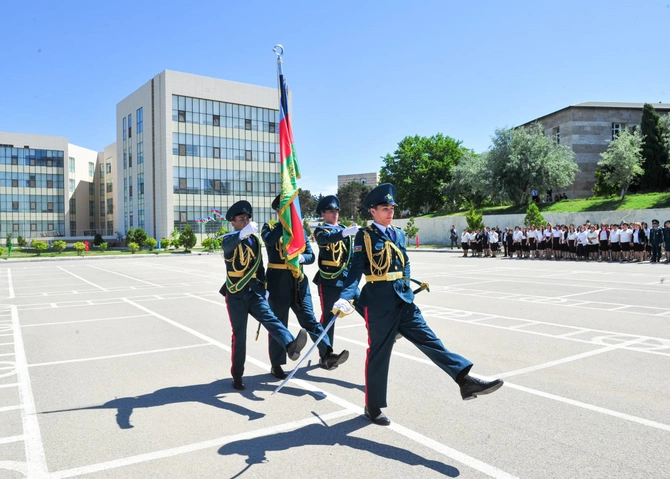 DSX-nin Xüsusi Məktəbində məzunların buraxılışına həsr edilmiş təntənəli tədbir kеçirildi — FOTOLAR