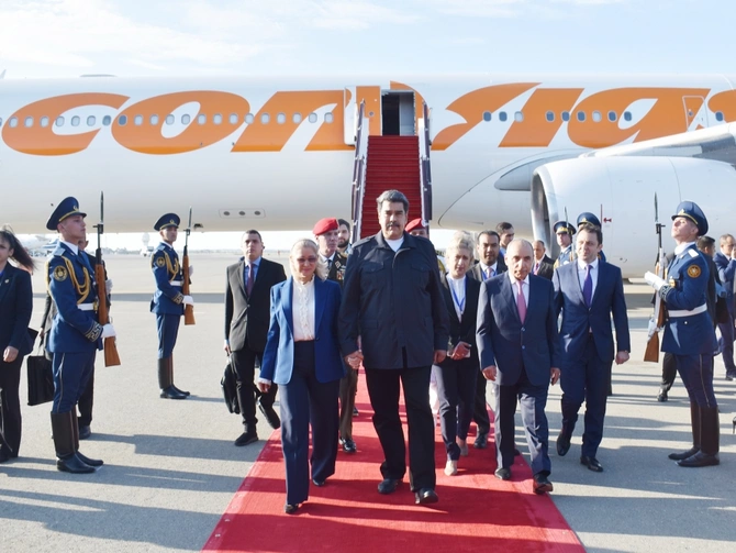 Maduro Azərbaycana gəldi — FOTOLAR