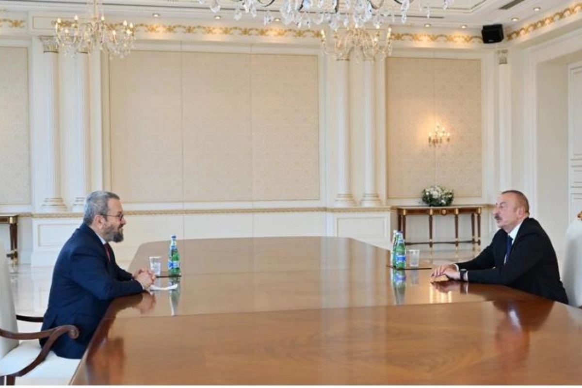 İlham Əliyev İsrailin sabiq baş nazirini qəbul etdi — YENİLƏNİB