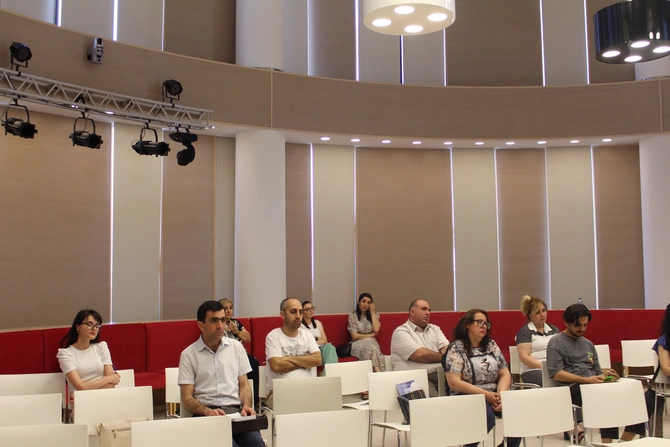 “Publisistika və Köşə Yazarlığı” mövzusunda seminara yekun vuruldu — FOTOLAR