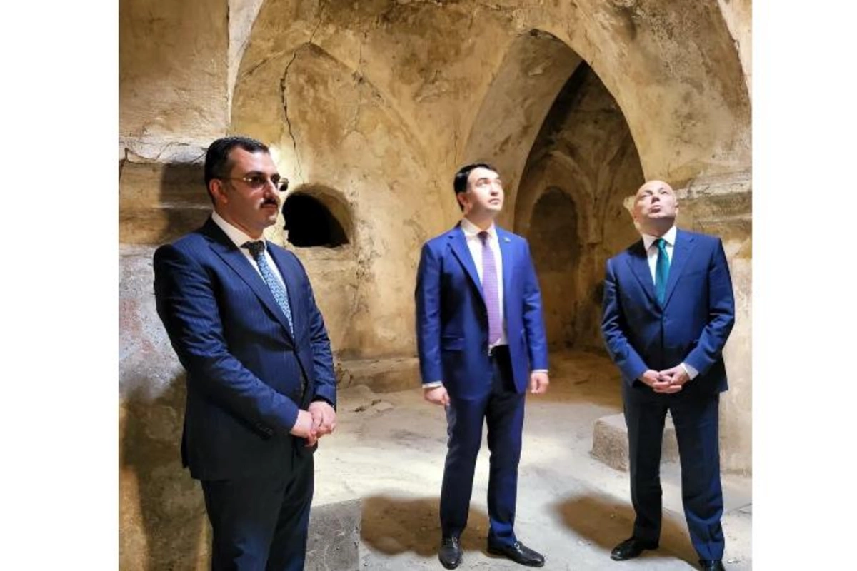 Anar Kərimov Ağdamda aparılan qanunsuz işlərə də öz münasibətini bildirsin