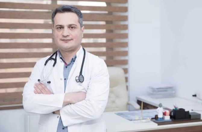 “Tanımadım, dedi ki, müharibədə məni ölümdən sən qurtarmısan” — Həkim Elşən Rzayevlə MÜSAHİBƏ