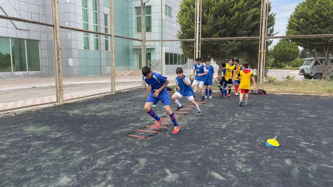 “Muğan” PFK-nın uşaq və yeniyetmə futbolçularının növbəti məşqləri keçirildi — FOTOLAR
