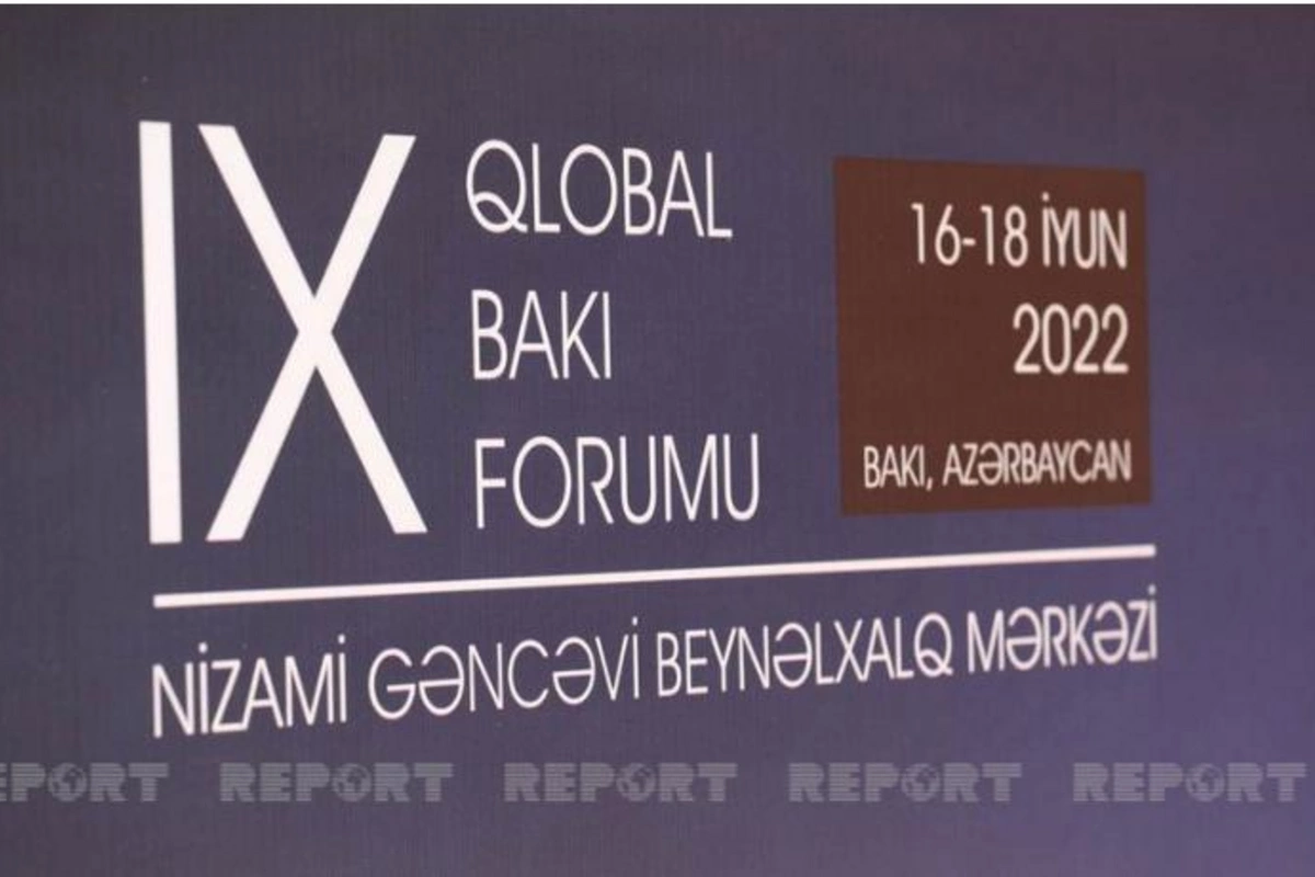 Bakı Forumunda növbəti panel iclası keçirildi