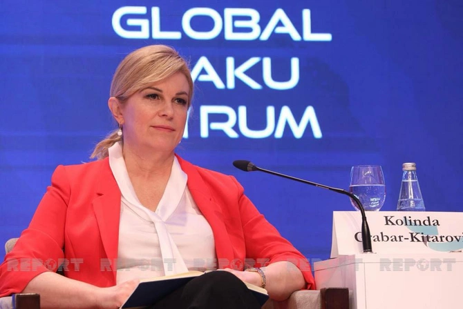 Bakı Forumu: “Qlobal dünya nizamına təhdidlər” mövzusunda panel iclası keçirildi