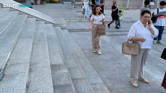 Ukraynadakı vəzifəsinə qayıtmayan səfirimiz Brilliant Dadaşovanın konsertində — FOTOFAKT