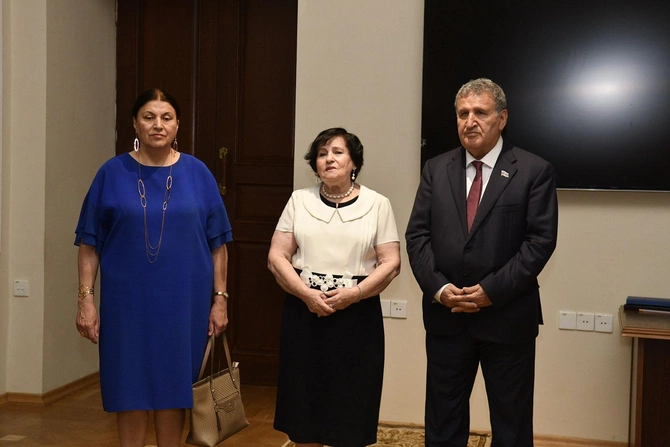 Pənahəli xan Cavanşirin başdaşı bərpadan sonra ilk dəfə nümayiş olundu — FOTOLAR