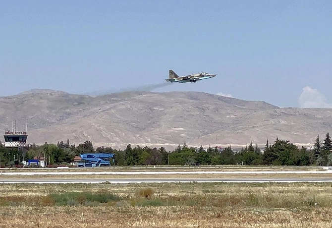 Azərbaycanlı hərbi pilotlar “Anadolu Qartalı - 2022” təlimində — VİDEO