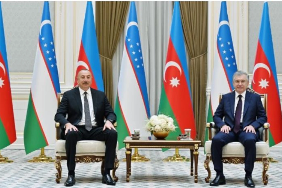 İlham Əliyevlə Şavkat Mirziyoyevin məhdud tərkibdə görüşü oldu — FOTOLAR
