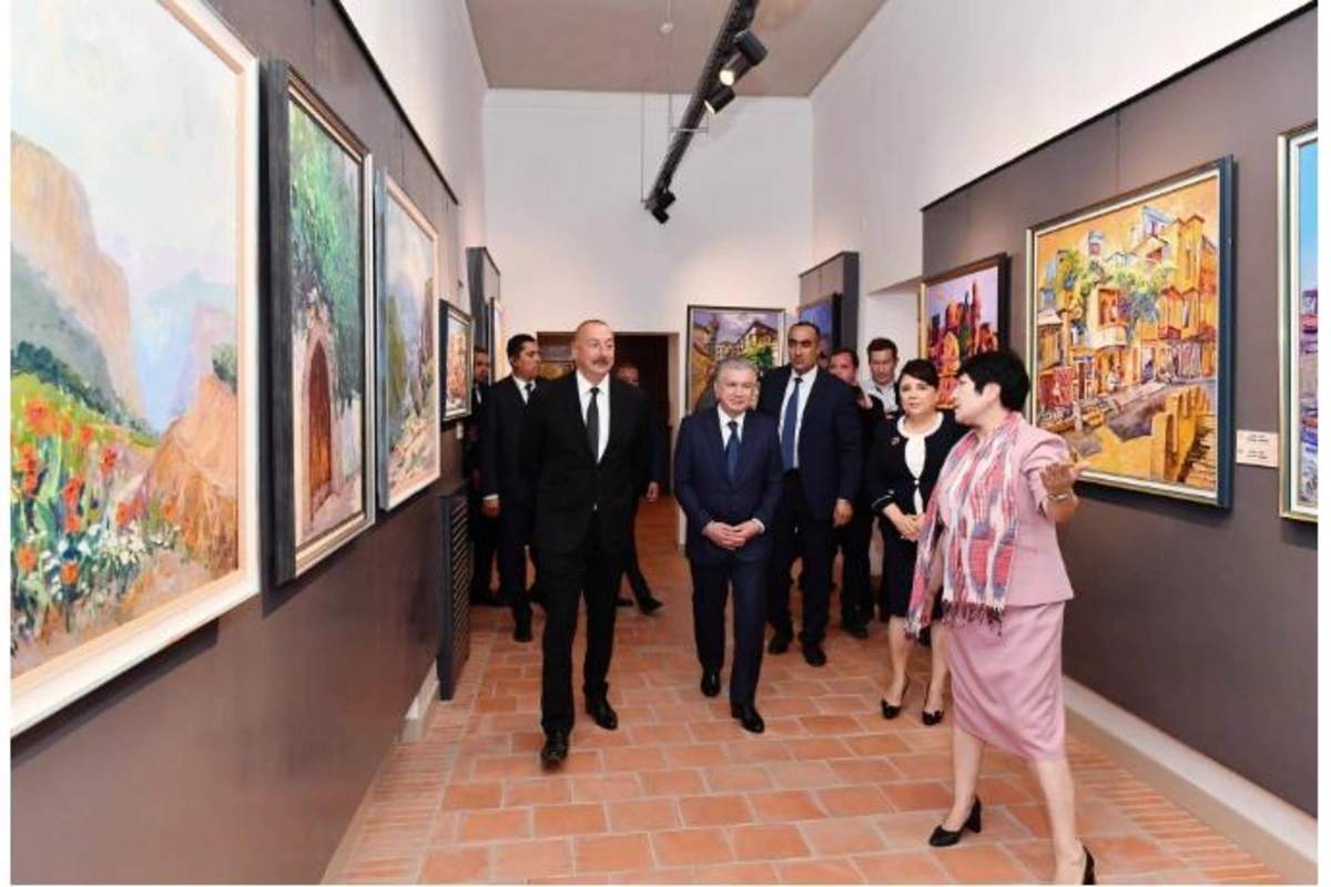İlham Əliyev Xivədə “Nurullaboy” saray kompleksi ilə tanış oldu — YENİLƏNİB