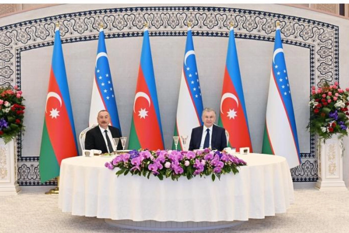 Şavkat Mirziyoyev tərəfindən İlham Əliyevin şərəfinə qəbul təşkil edildi — FOTOLAR (YENİLƏNDİ)