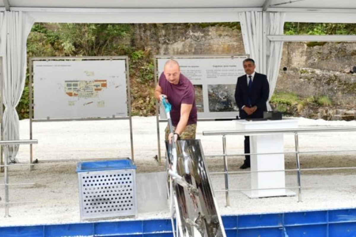 Dövlət başçısı Kəlbəcərdə İstisu sanatoriyasının təməlini qoydu