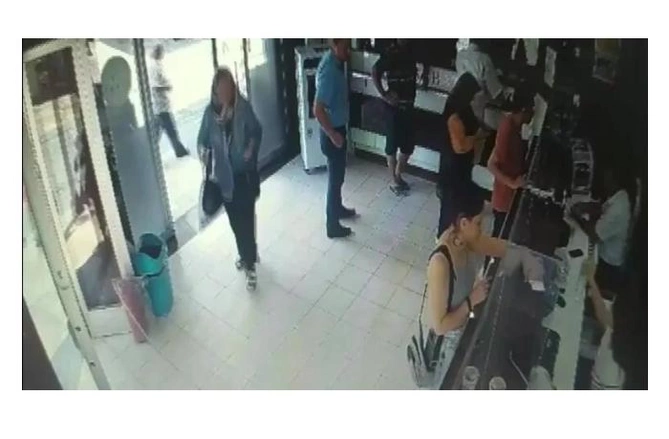 Polis azərbaycanlı prokuror qadına görə qızıl diş əməliyyatı keçirdi - VİDEO