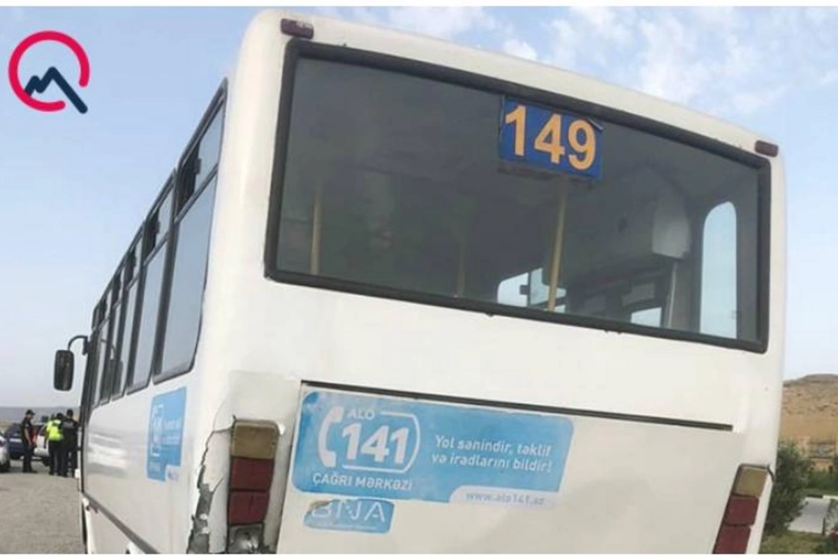 Bakıda avtobus qəzaya uğrayıb, xəsarət alanlar var