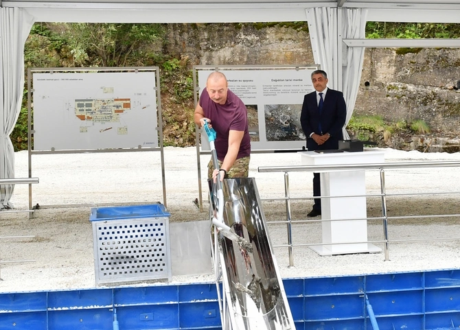 Kəlbəcərdə “İstisu” mineral su zavodunun təməli qoyuldu — FOTOLAR Kəlbəcərdə “İstisu” mineral su zavodunun təməli qoyuldu — FOTOLAR