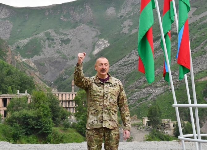 Bu xəbərlə ermənilərə növbəti zərbə vuruldu — Təməlini dövlət başçısı qoydu (FOTOLAR)