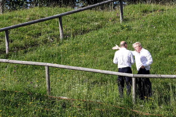 G7 liderlərinin Alp dağlarında görüşündən maraqlı FOTOLAR