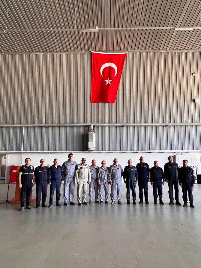 Azərbaycan yanğınsöndürənləri Türkiyədə mükafatlandırıldı — FOTOLAR Azərbaycan yanğınsöndürənləri Türkiyədə mükafatlandırıldı — FOTOLAR