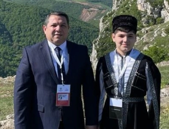 Təyyar Bayramov: “Bu, oğlumun sənət yolunda çox əlamətdar hadisədir” Təyyar Bayramov: “Bu, oğlumun sənət yolunda çox əlamətdar hadisədir”