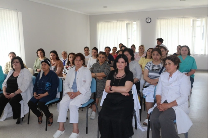 YAP Xətai rayon təşkilatının ərazi partiya təşkilatlarının fəalları ilə görüş keçirildi — FOTOLAR YAP Xətai rayon təşkilatının ərazi partiya təşkilatlarının fəalları ilə görüş keçirildi — FOTOLAR