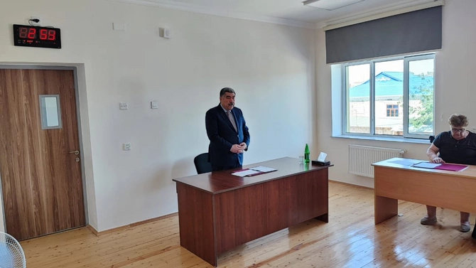 Hacıqabulda növbəti səyyar qəbul-görüş keçirildi — FOTOLAR Hacıqabulda növbəti səyyar qəbul-görüş keçirildi — FOTOLAR