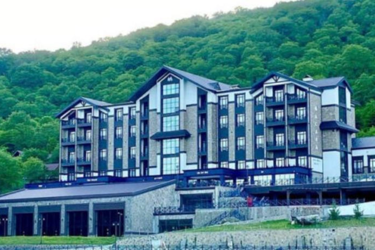 “Macara” otel qubalıların başına hansı dəhşətli macəraları gətirir? — VİDEO