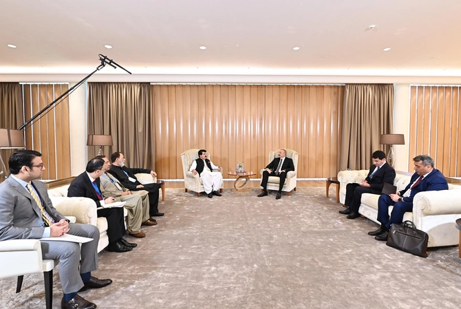 Prezident Pakistan Senatının sədrini qəbul etdi — YENİLƏNİB Prezident Pakistan Senatının sədrini qəbul etdi — YENİLƏNİB