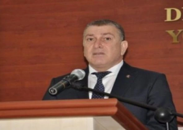 Azərbaycanda yüksək vəzifəli şəxs saxlanıldı — FOTO Azərbaycanda yüksək vəzifəli şəxs saxlanıldı — FOTO