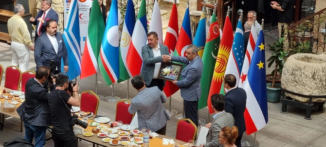 İlham İsmayılov Kastamonunun bələdiyyə sədri ilə görüşdü — FOTOLAR