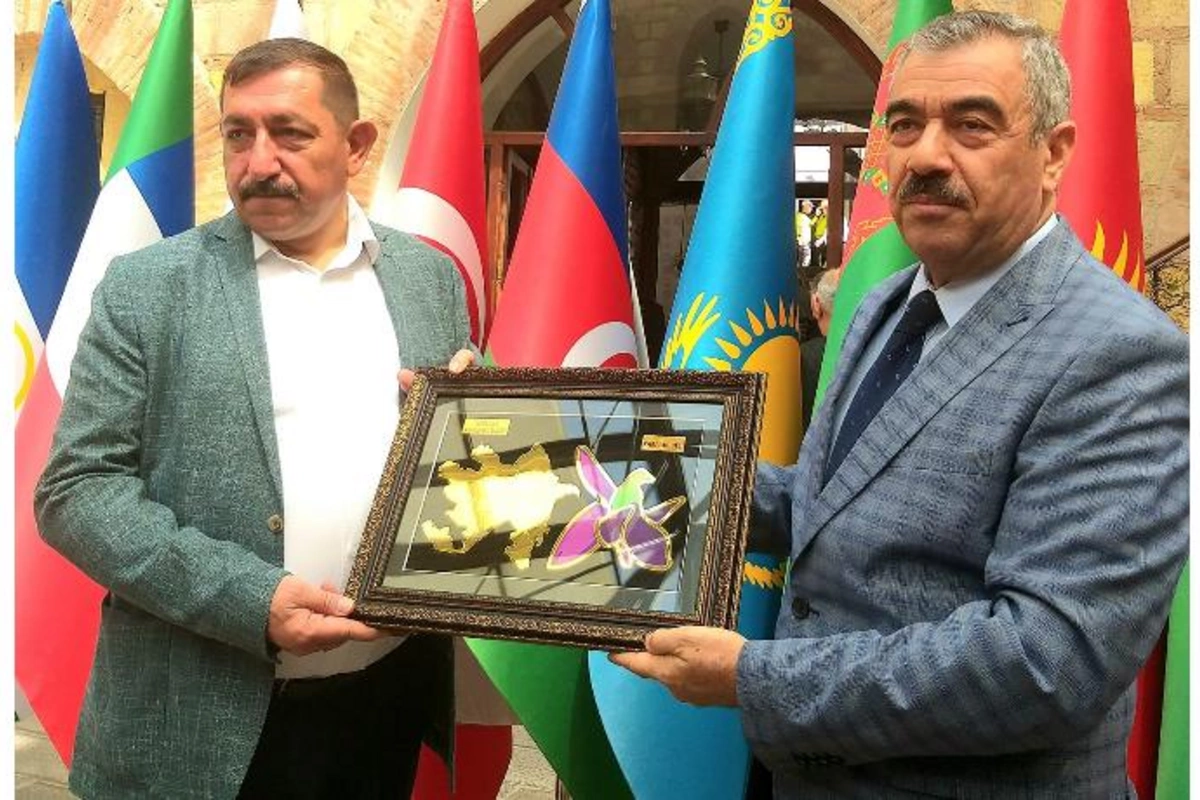 İlham İsmayılov Kastamonunun bələdiyyə sədri ilə görüşdü — FOTOLAR