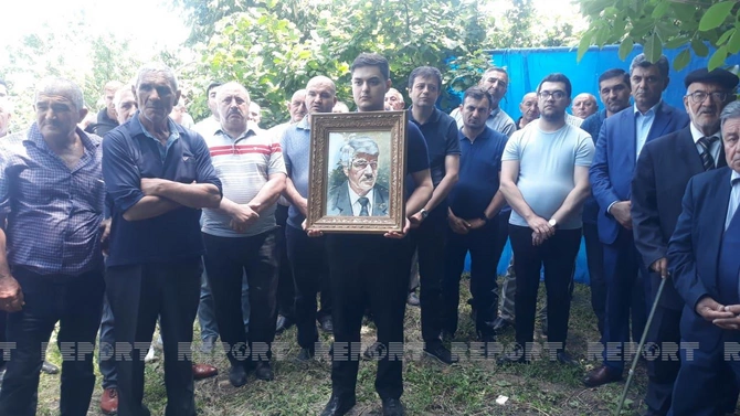 Əməkdar jurnalist Nasir Əhmədli dəfn olundu — FOTOLAR