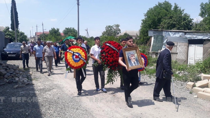 Əməkdar jurnalist Nasir Əhmədli dəfn olundu — FOTOLAR
