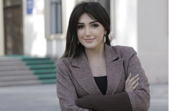 “Tələbələrin özü belə istəyib” — ATU-dan şortik-mayka qadağasına REAKSİYA