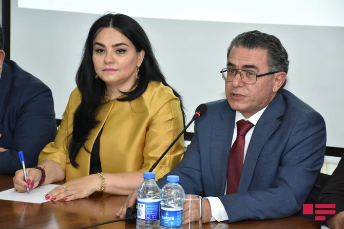 “İnsan hüquqlarının qorunması media müstəvisində” mövzusunda tədbir keçirildi — FOTOLAR