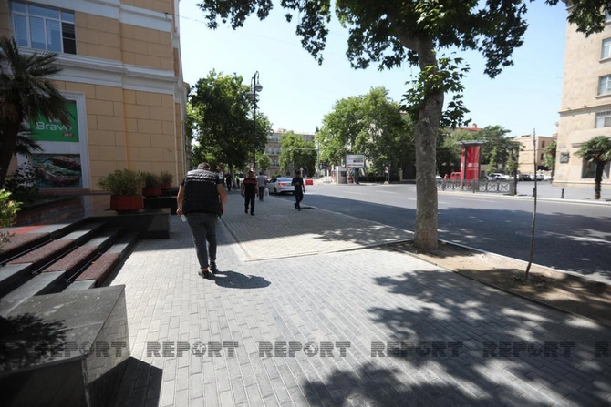 Bakıda qanunsuz parkinq yaradılmış ərazidə səki tam bərpa edildi — FOTOLAR